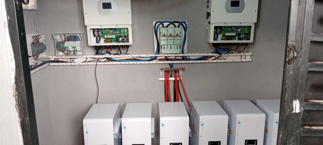 ECO－LV 30-50kwh Stacked Mounted Energy StorageBattery