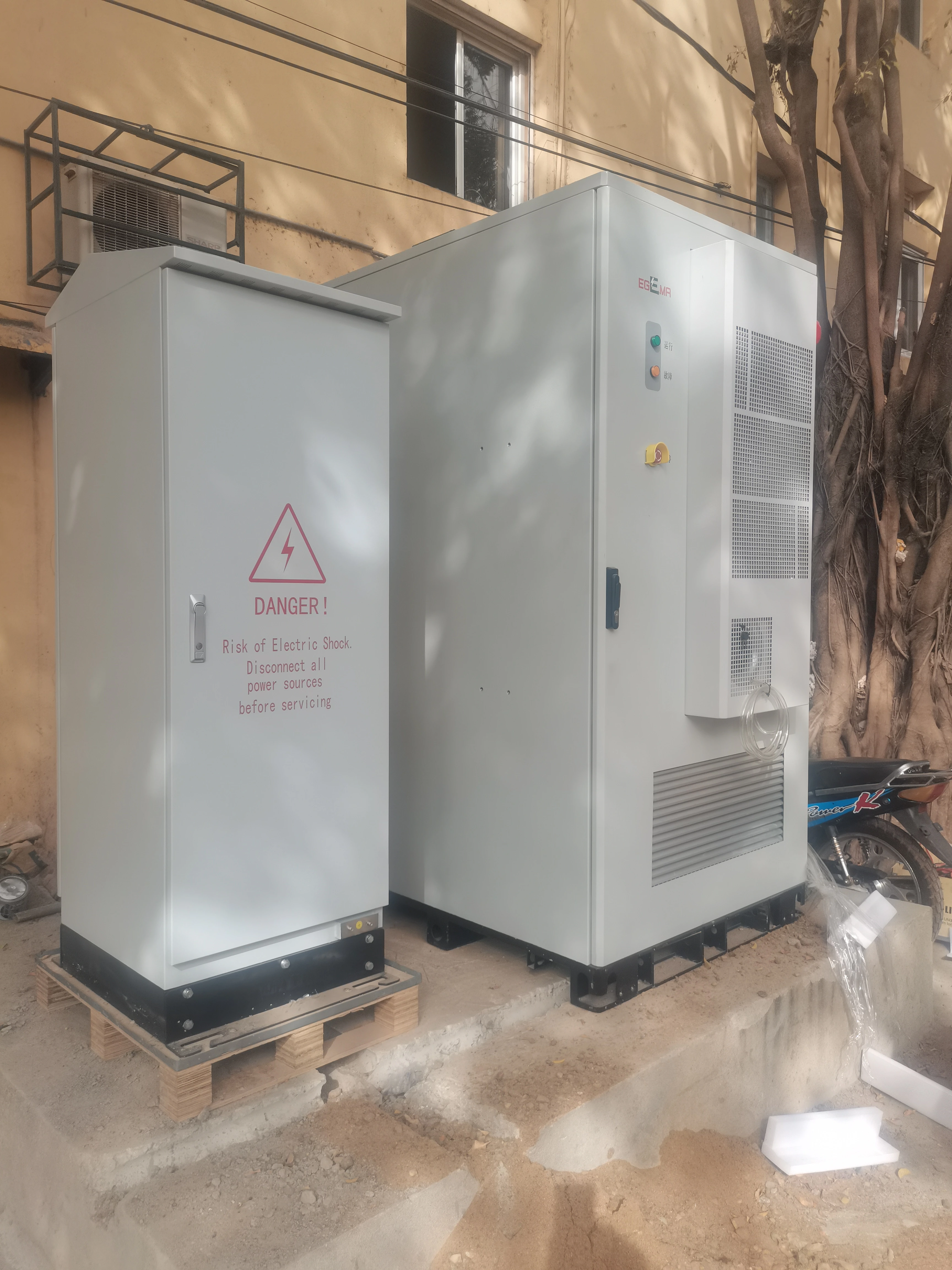 FIexBESS M215 Series